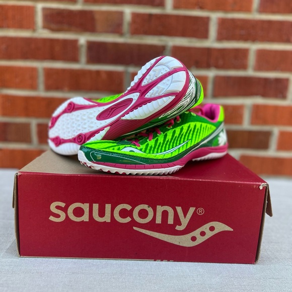 NEW Women's 10 Saucony - Picture 4 of 9
